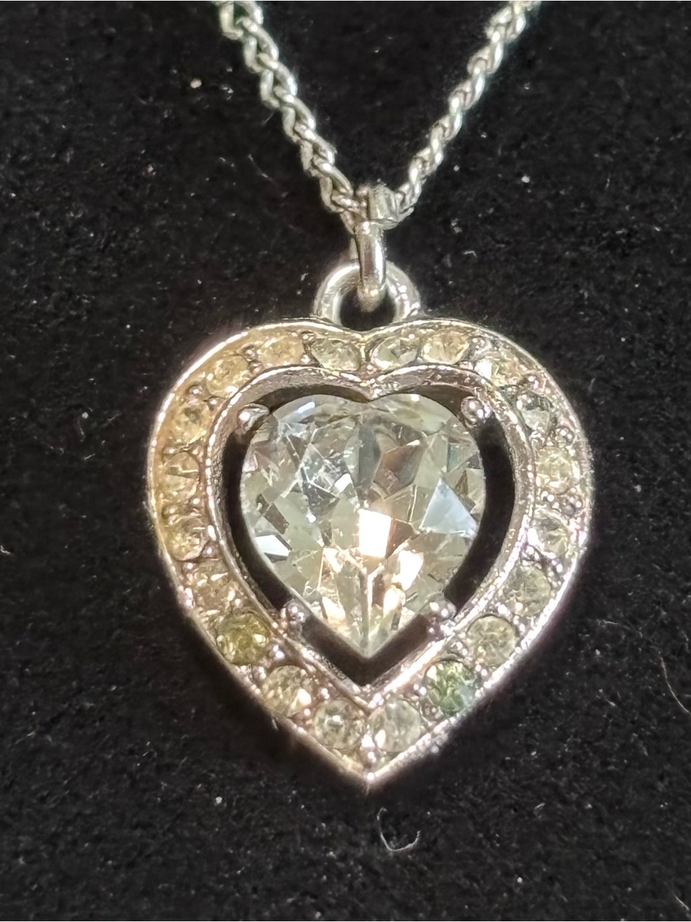 Vintage Silver Tone Trifari Rhinestone Heart Pendant Necklace